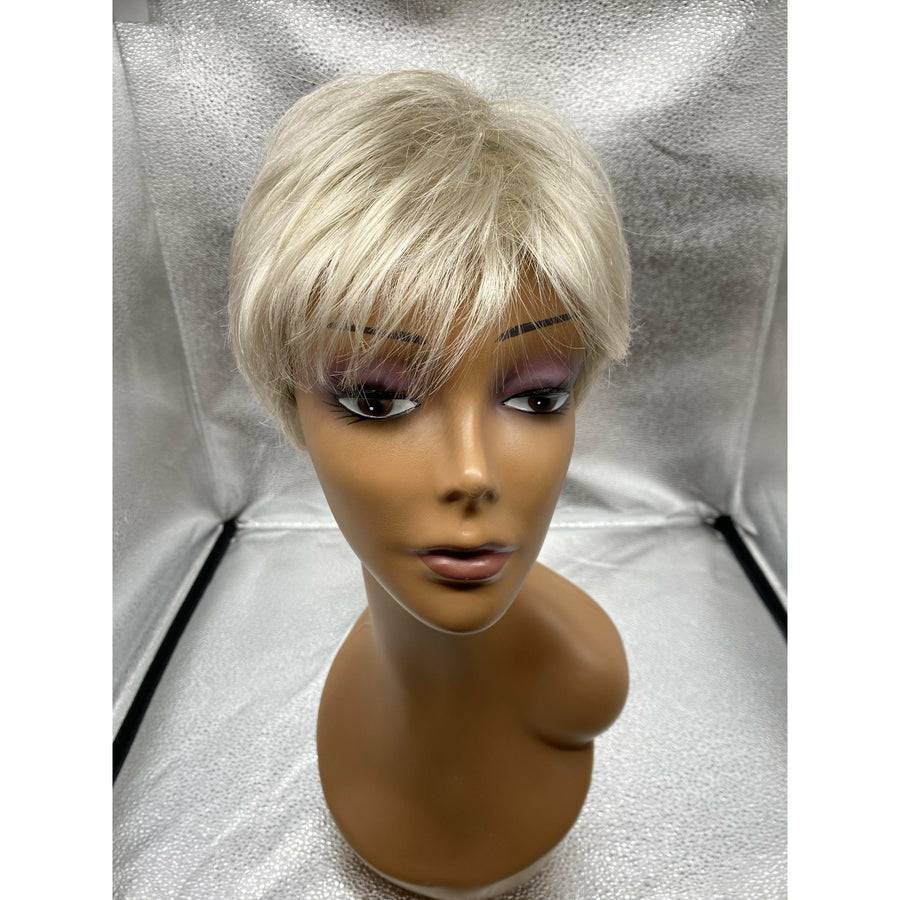 Raquel Welch Winner Wig
