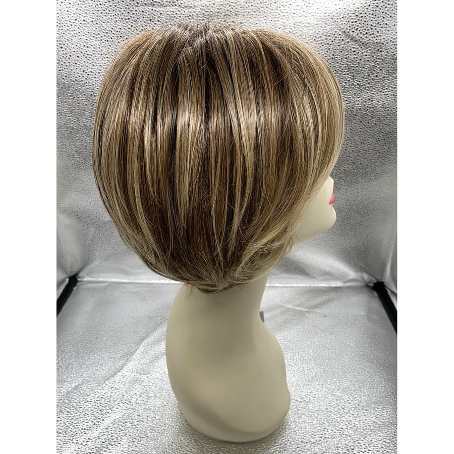 HairUWear Easy Does It Wig