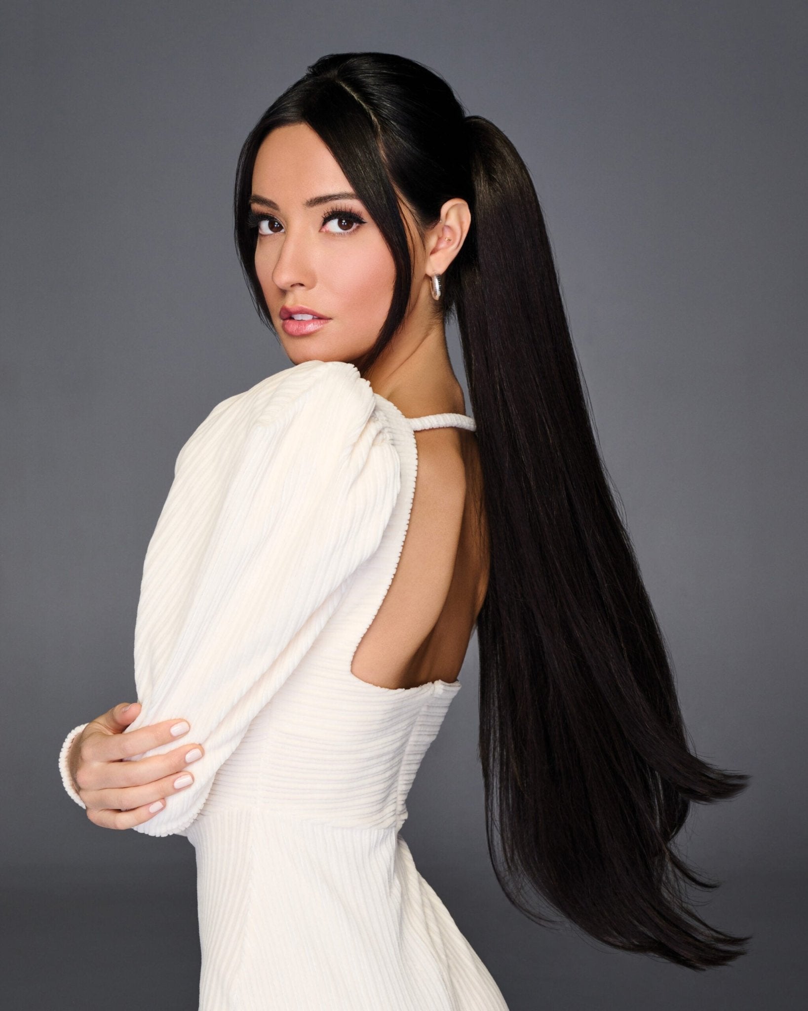 Hairdo 27" Straight Cinched Pony