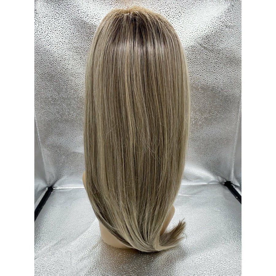 Raquel Welch Scene Stealer Wig