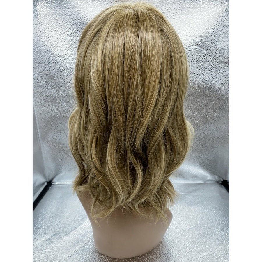 Raquel Welch Simmer Elite Wig