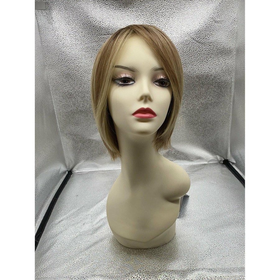 Raquel Welch Straight Up with a Twist Wig