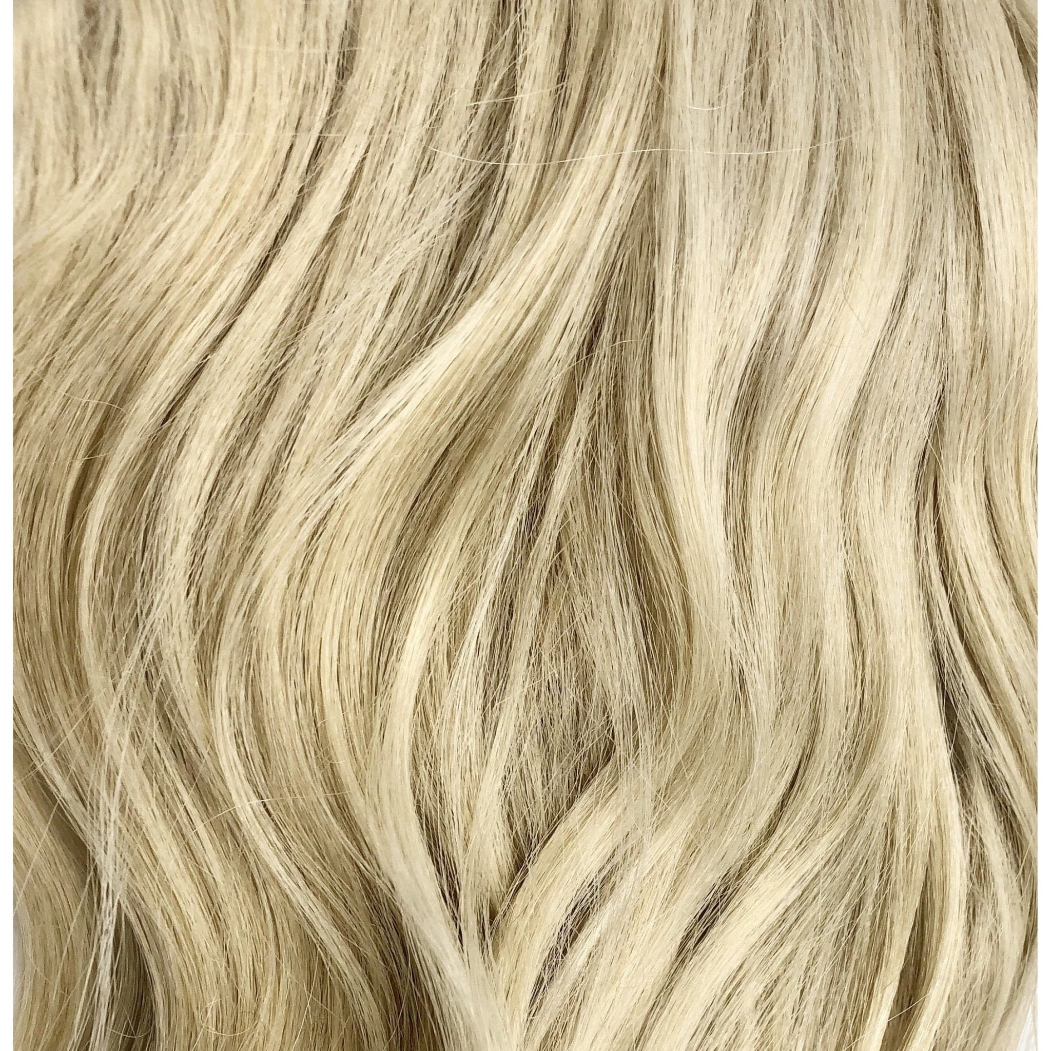 VIP Collection Synthetic Clip-In Extensions / Peridot 17"