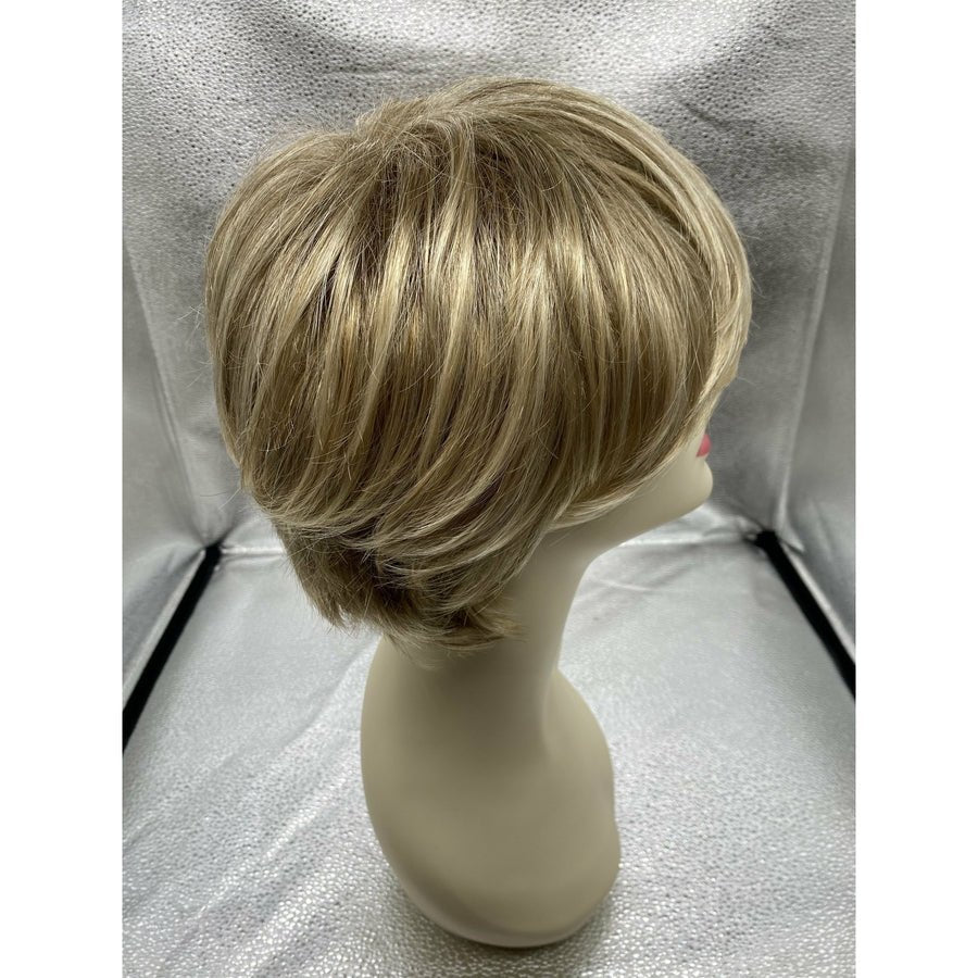 Raquel Welch Voltage Wig