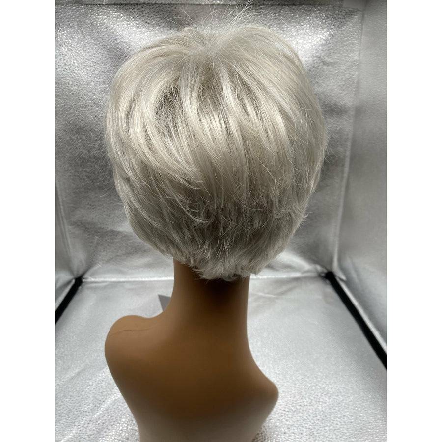 Raquel Welch Winner Wig