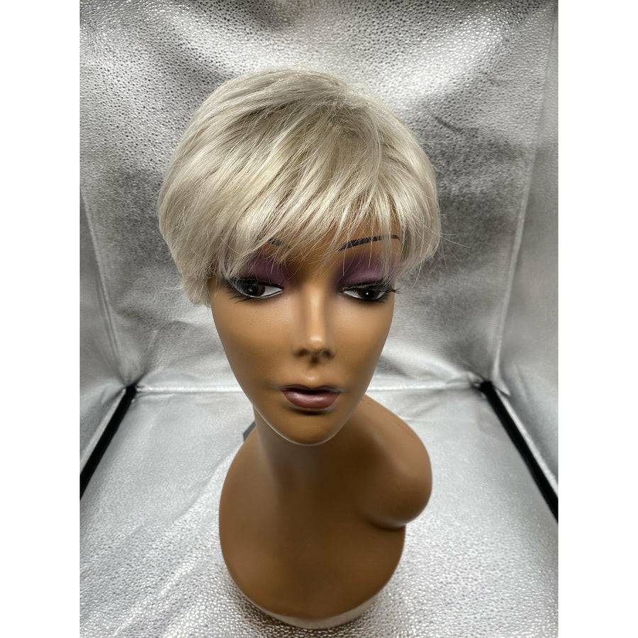 Raquel Welch Winner Wig