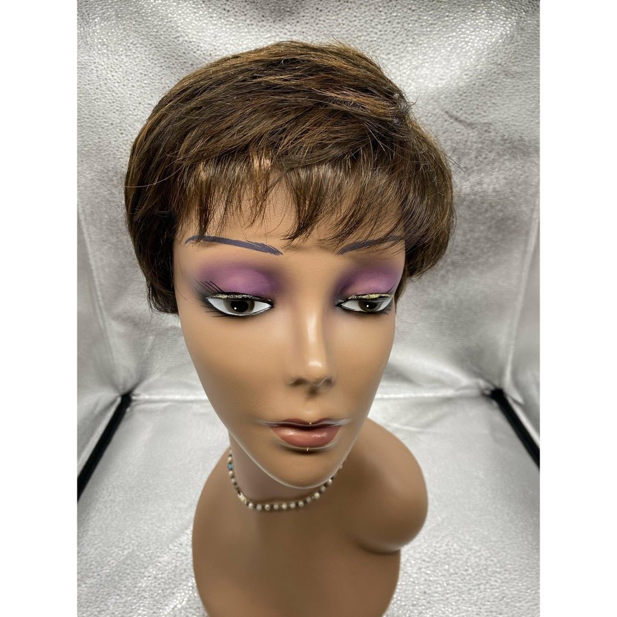 Raquel Welch Winner Wig