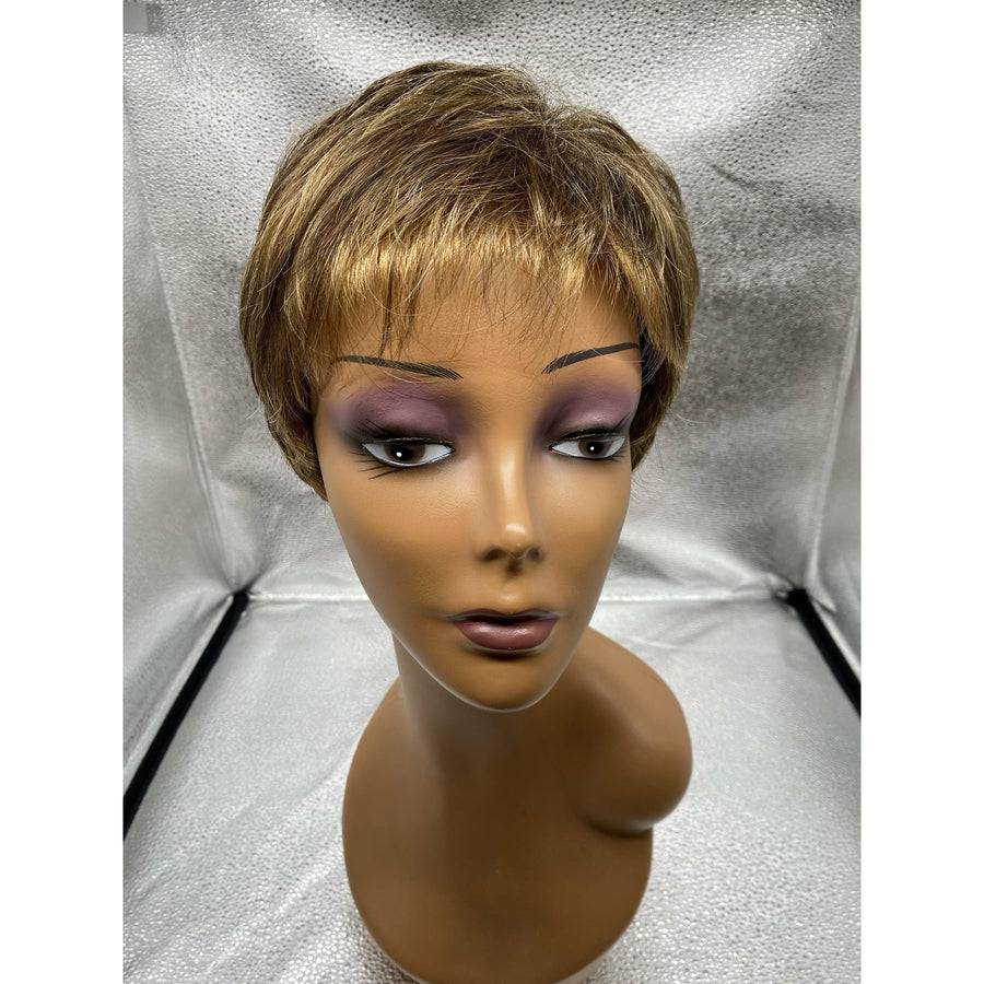 Raquel Welch Winner Wig